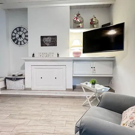 Center, Modern House With Ac And Wi-fi Olbia