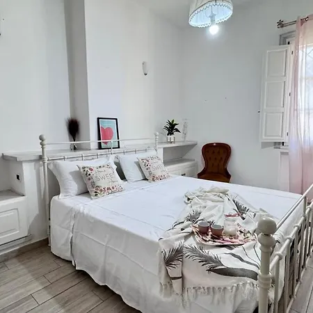 Center, Modern House With Ac And Wi-fi Olbia